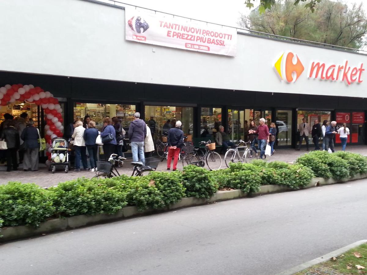 Appartamento Deluxe Con Parcheggio Gratuito Segrate Kültér fotó