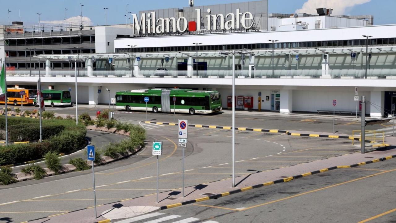 Appartamento Deluxe Con Parcheggio Gratuito Segrate Kültér fotó